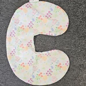 Boppy Baby Pillow Cover Floral White